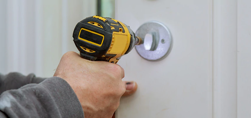 Street Locksmith For Smart Lock Repair in Kensington, CA