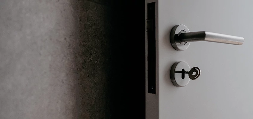 Front Door Handle Repair And Installation in Kensington, CA