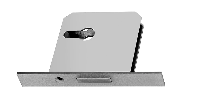 Fix A Deadbolt Door Lock in Kensington, California